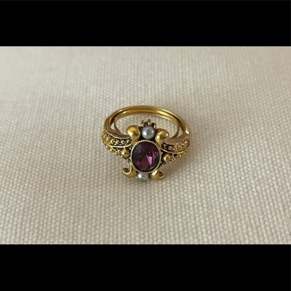 Avon Queensbury 1974 Ring - Picture 1 of 8